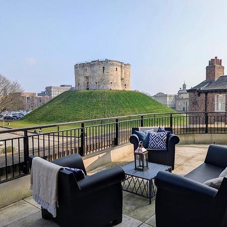 The Old Fire Station Luxury Apartment York Extérieur photo