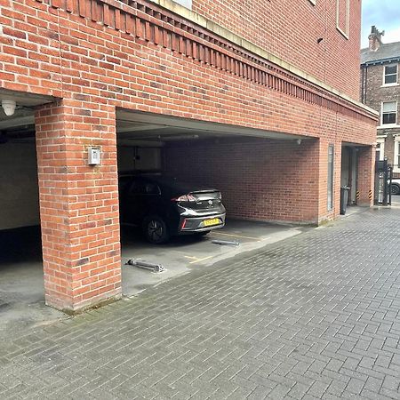 The Old Fire Station Luxury Apartment York Extérieur photo