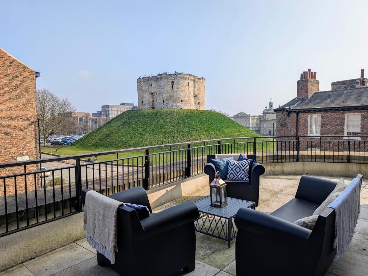 The Old Fire Station Luxury Apartment York Extérieur photo