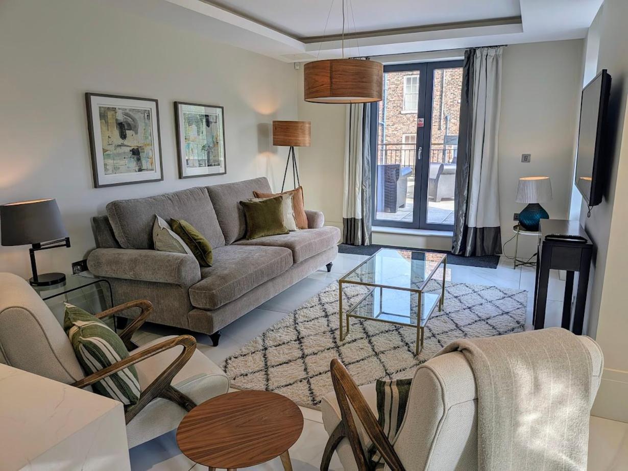 The Old Fire Station Luxury Apartment York Extérieur photo