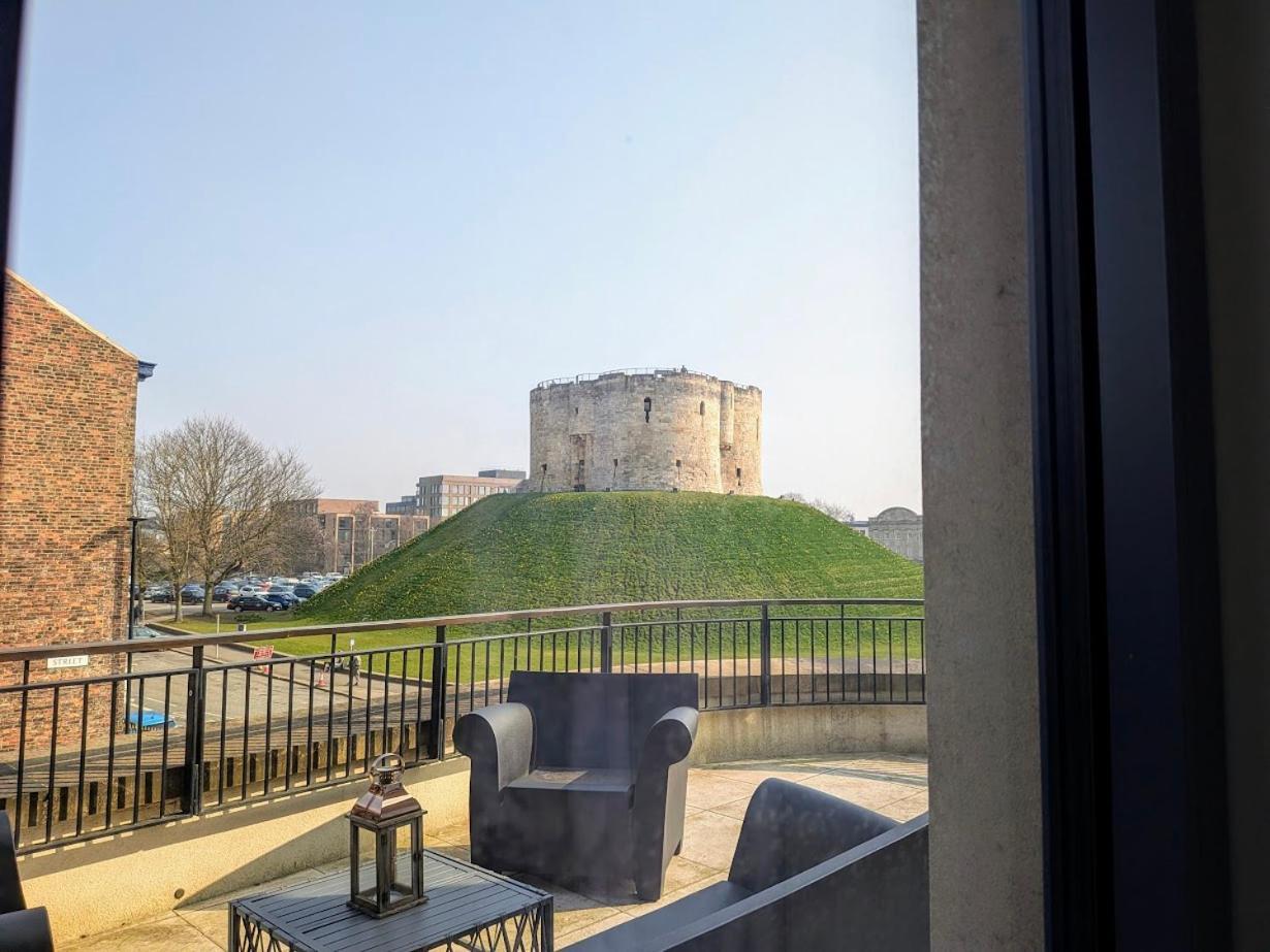 The Old Fire Station Luxury Apartment York Extérieur photo